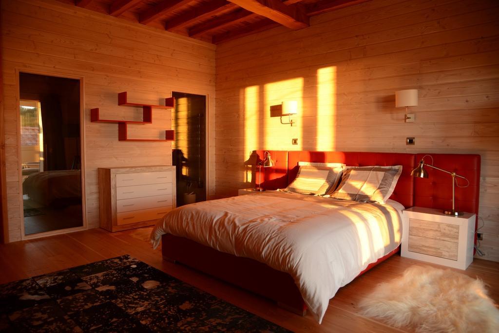 Domaine Du Mont Monnet - Chambre D'Hotes & Gite Longes Exterior photo